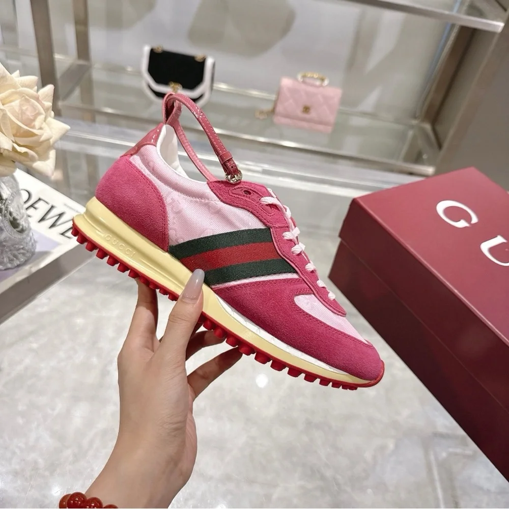 2025 sporty piece Lightweight and flexible outsole - Picture 2 of 9